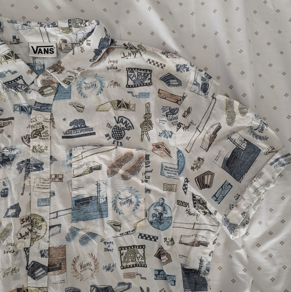 MENS Vans short sleeve shirt
